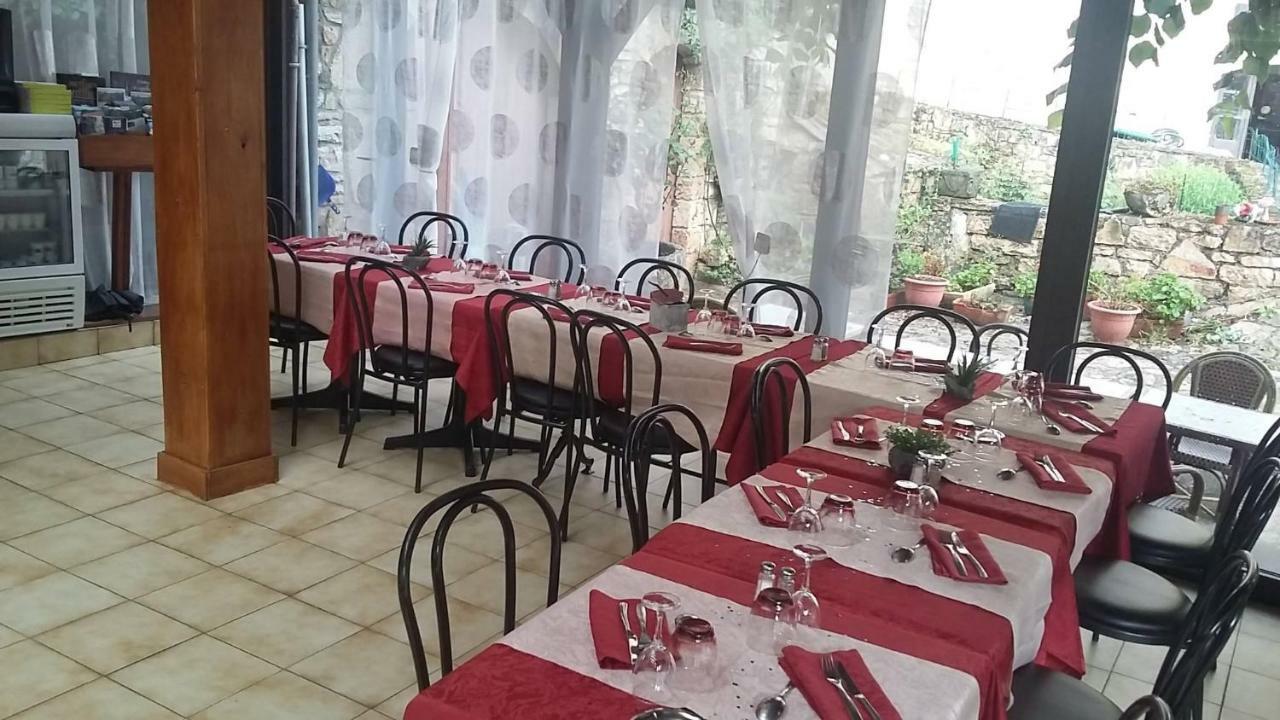 La Petite Maison D'Arnal Sainte-Énimie Kültér fotó